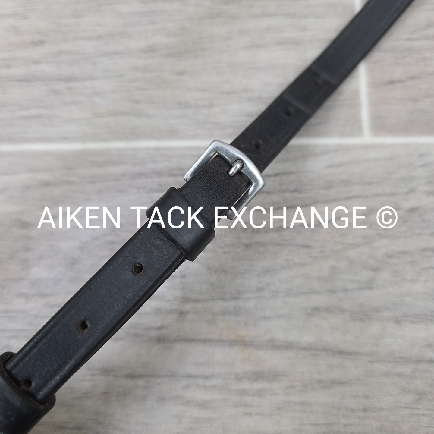 Plain Raised Noseband, Missing Flash Strap, Black, Size Full