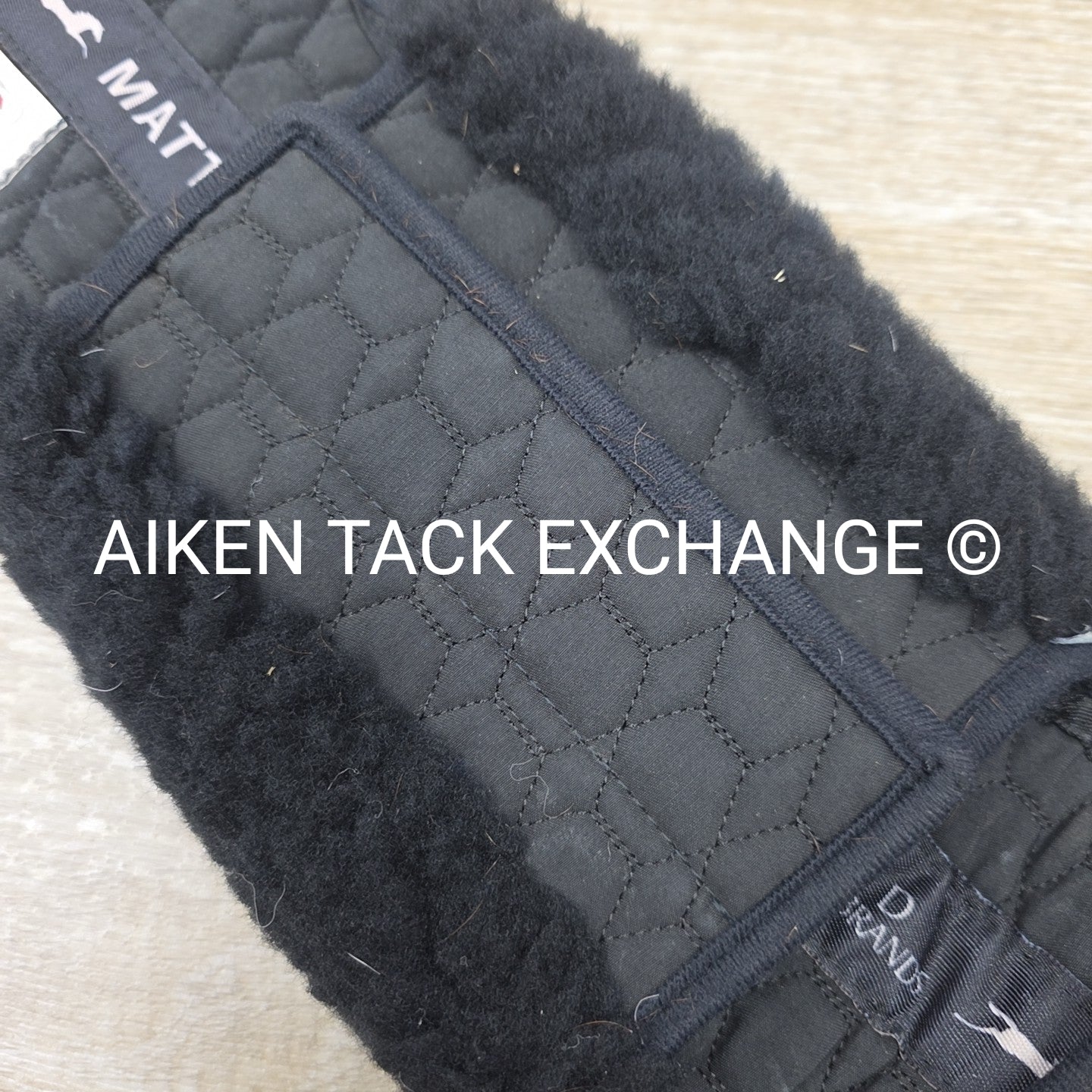 Mattes Sheepskin Dressage Girth Cover, Black, 26"