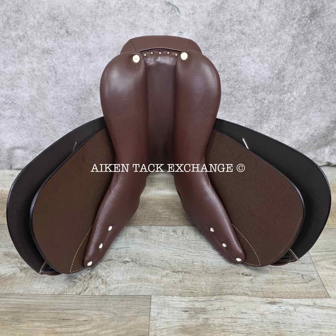 HDR - Henri de Rivel Novice Club Close Contact Jump Saddle, 14" Seat, Regular / Medium Tree, Foam Panels
