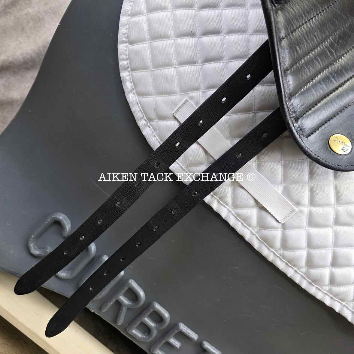 2011 Wise Equestrian Dutton RZ Monoflap Dressage Saddle, 17" Seat, Adjustable Tree - Changeable Gullet, Foam Panels