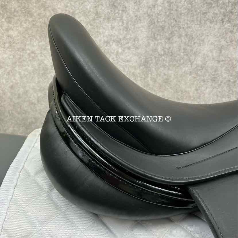 2018 Erreplus Freestyle Monoflap Dressage Saddle, 17" Seat, Adjustable Tree, Wool Flocked Panels