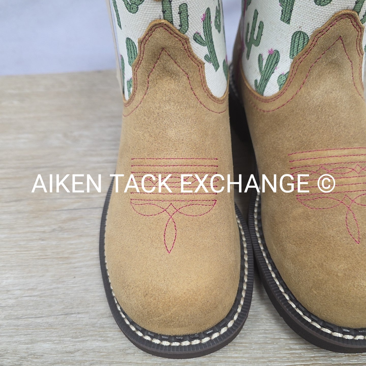 Ariat Fatbaby Heritage Twill Western Boots, Brand New, Women's 6.5