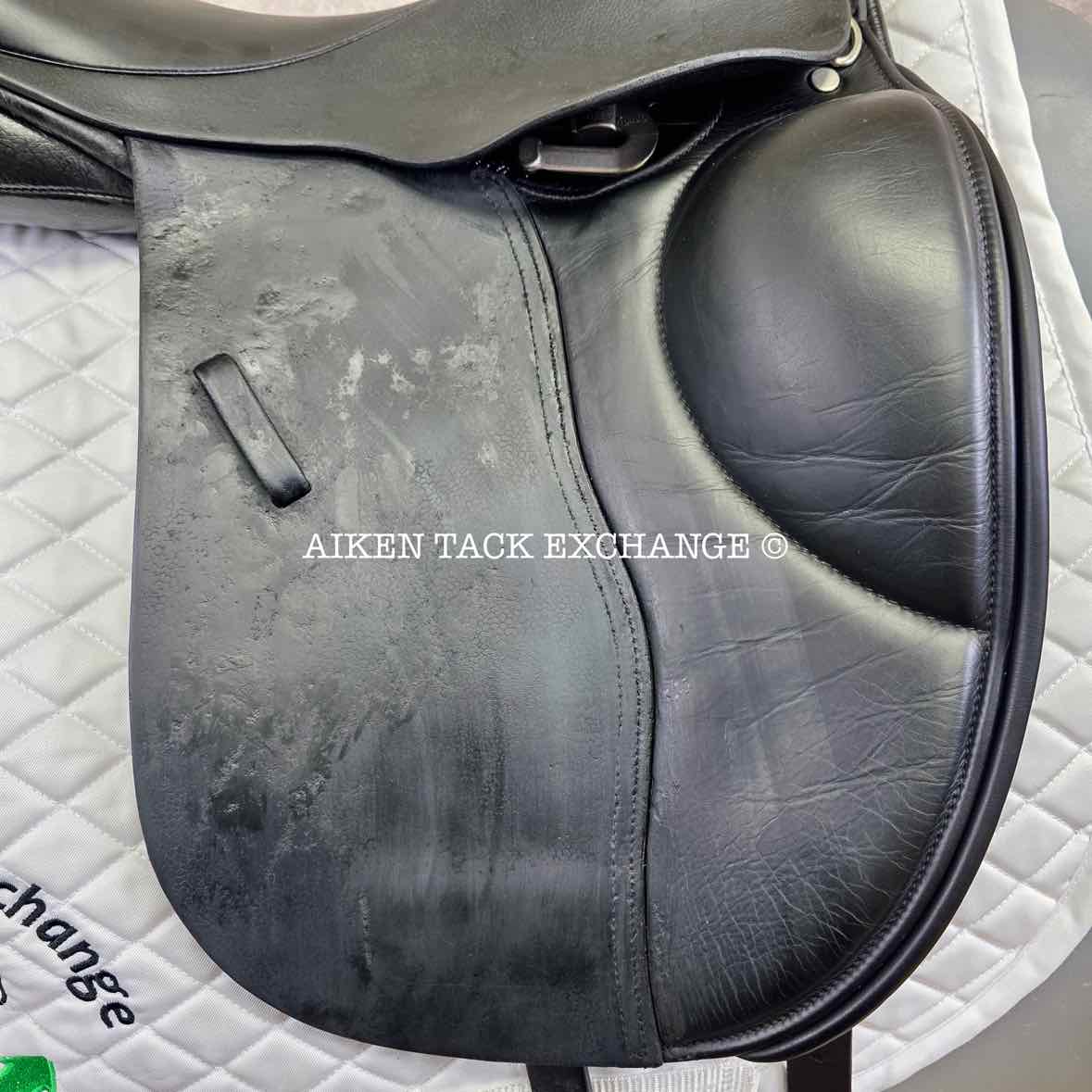 Cardanel Olympik MK2 Dressage Saddle, 17" Seat - Short Flap, Medium Narrow Tree, Wool Flocked Panels