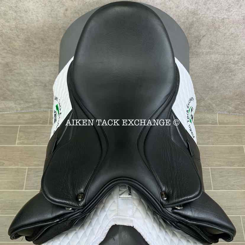 2022 MaxFlex Bella Monoflap Dressage Saddle, 18" Seat, Flex Tree - Extra Wide, Wool Flocked Panels