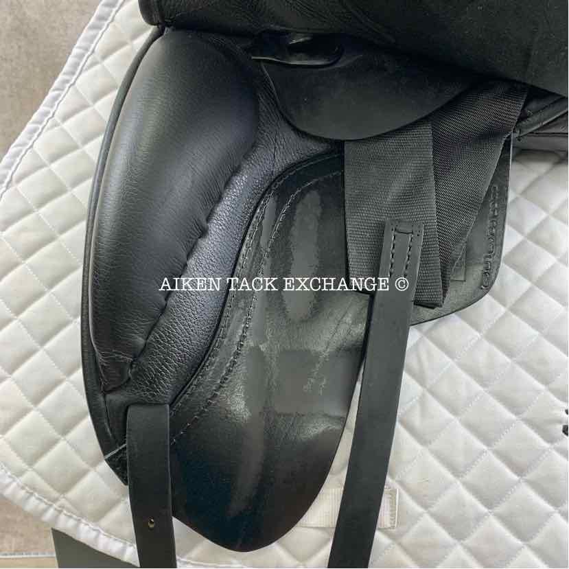 **SOLD** 2015 JRD Bella Dressage Saddle, 17" Seat, Medium Wide Tree, Wool Flocked Panels