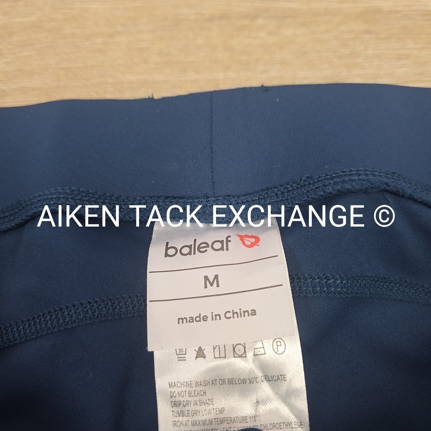 Baleaf Knee Patch Tights, Size Medium