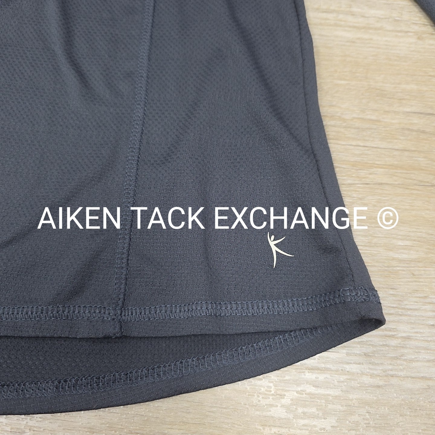 Danskin Now Long Sleeve Top, Size Medium