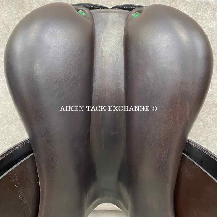 2007 Equipe Expression Close Contact Jump Saddle, 17" Seat, Extra Wide Tree, Foam Panels