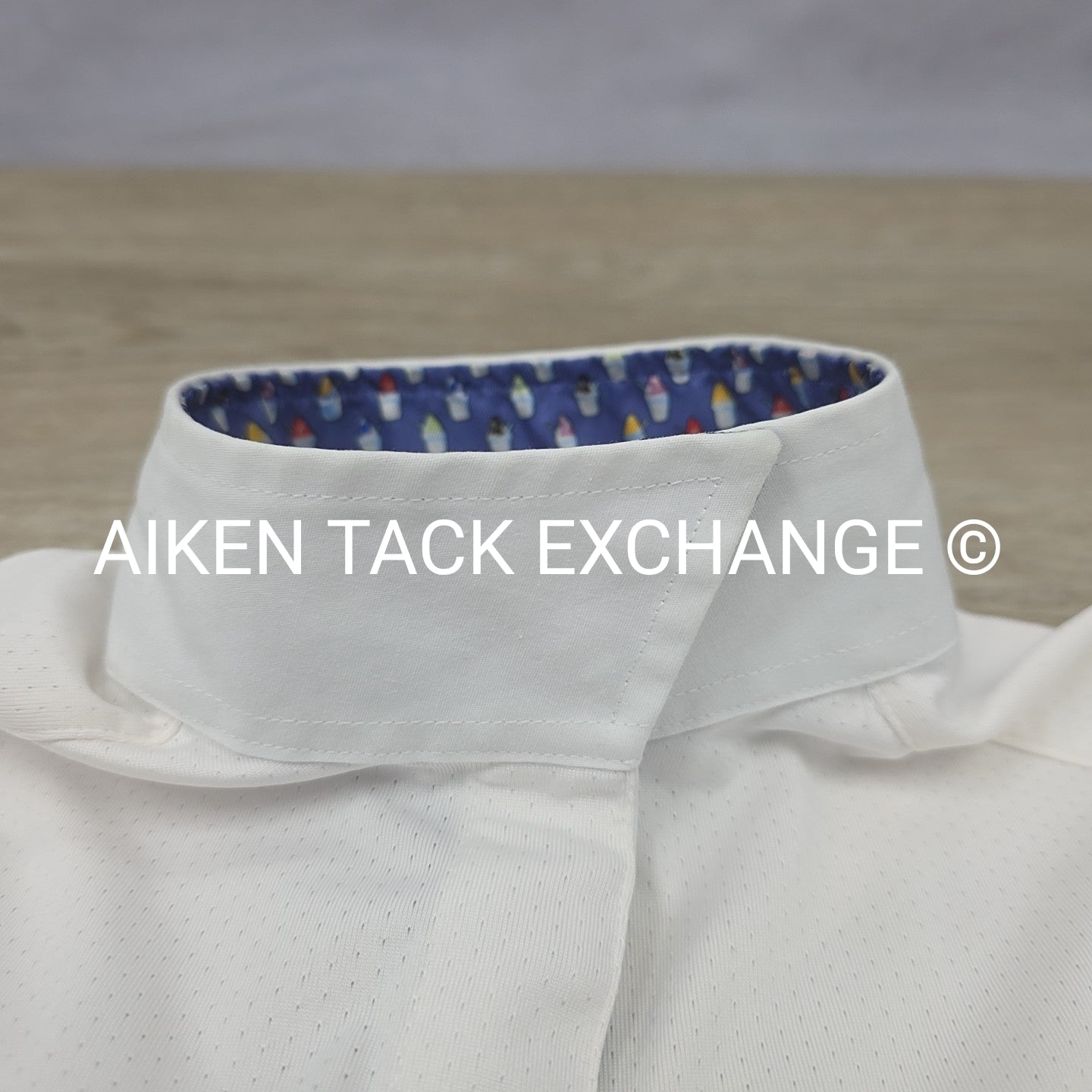 Essex Classics Talent Yarn Long Sleeve Sun Shirt Show Shirt, Size Medium