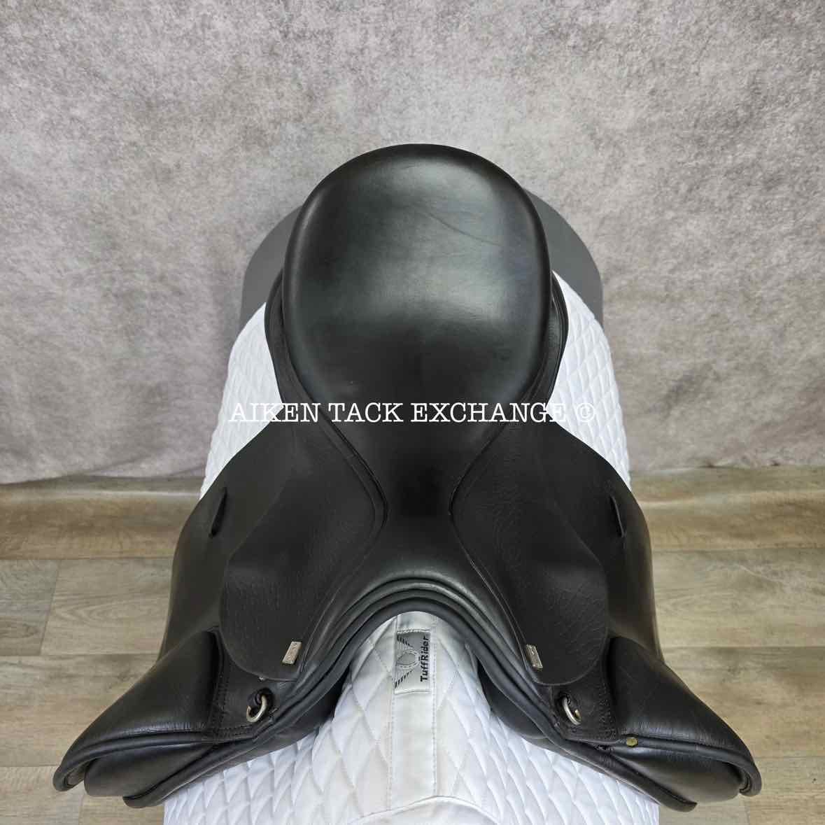 Anky Dressage Saddle, 17.5" Seat, Medium Wide Tree, Wool Flocked Panels