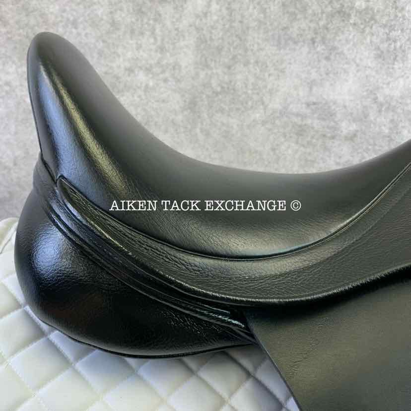 Kent & Master MDS S-Series Dressage Surface Block Saddle, 18" Seat, Adjustable Tree - Changeable Gullet, Wool Flocked Panels