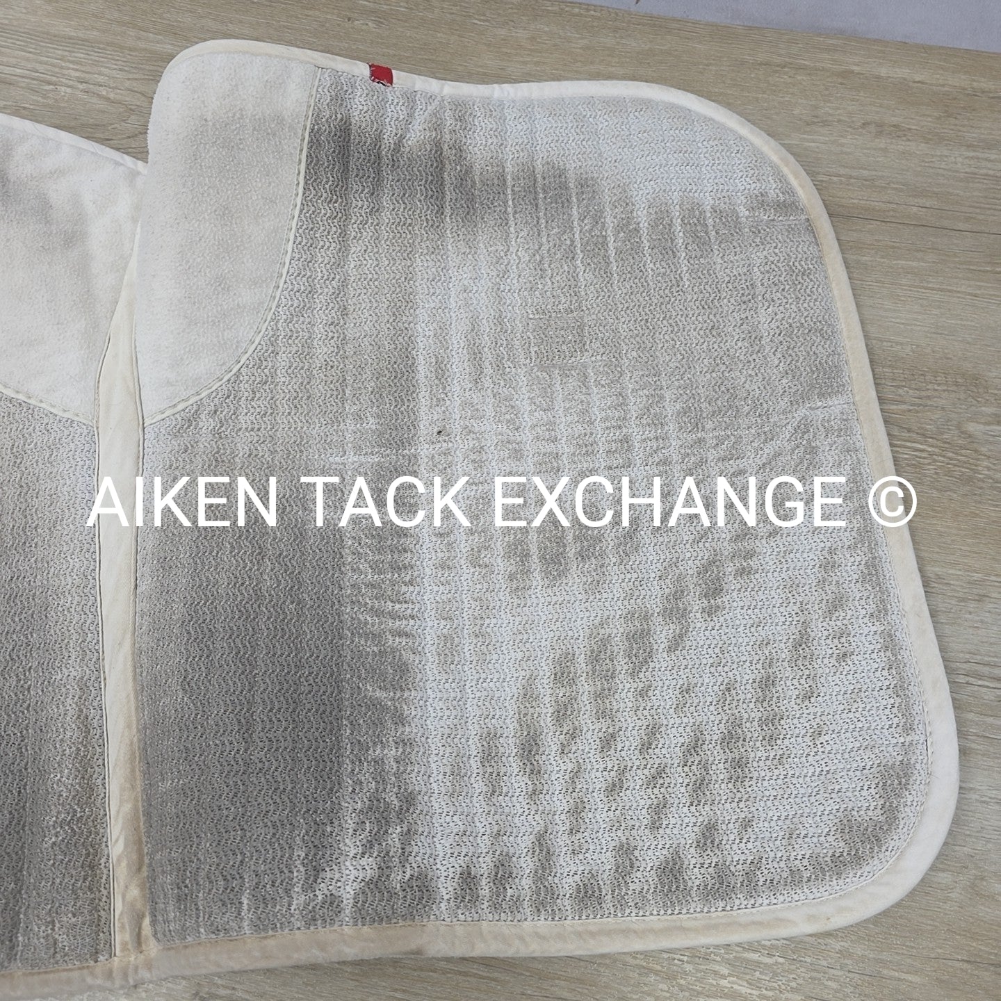 Toklat T32 TechQuilt Non-Slip Dressage Saddle Pad