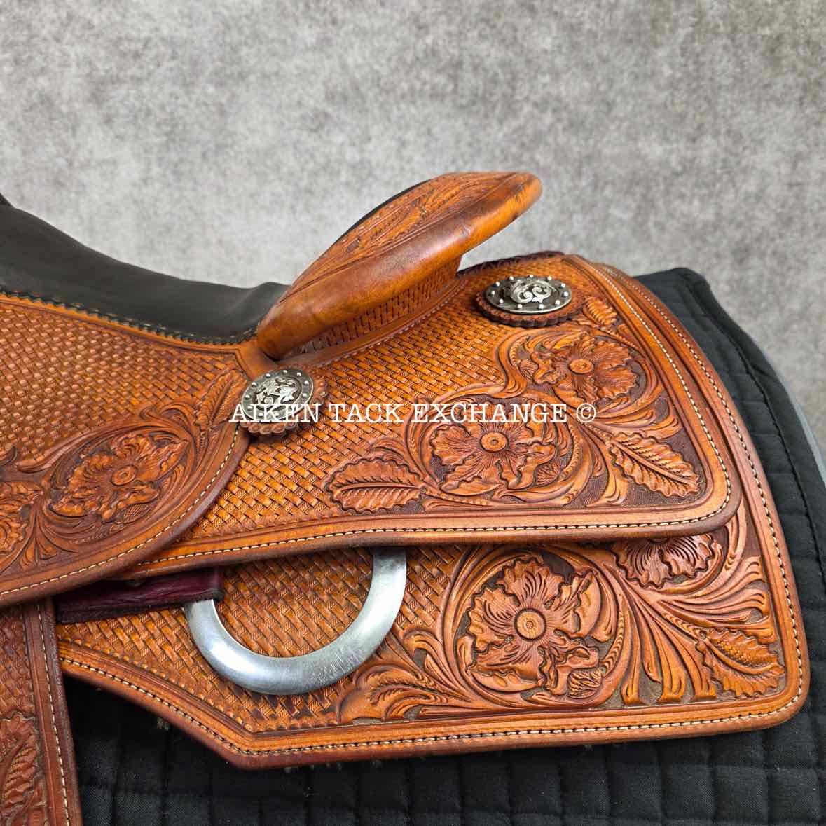 Bob Avila Western Saddle, 15.5" Seat, Regular Tree - Semi QH Bars