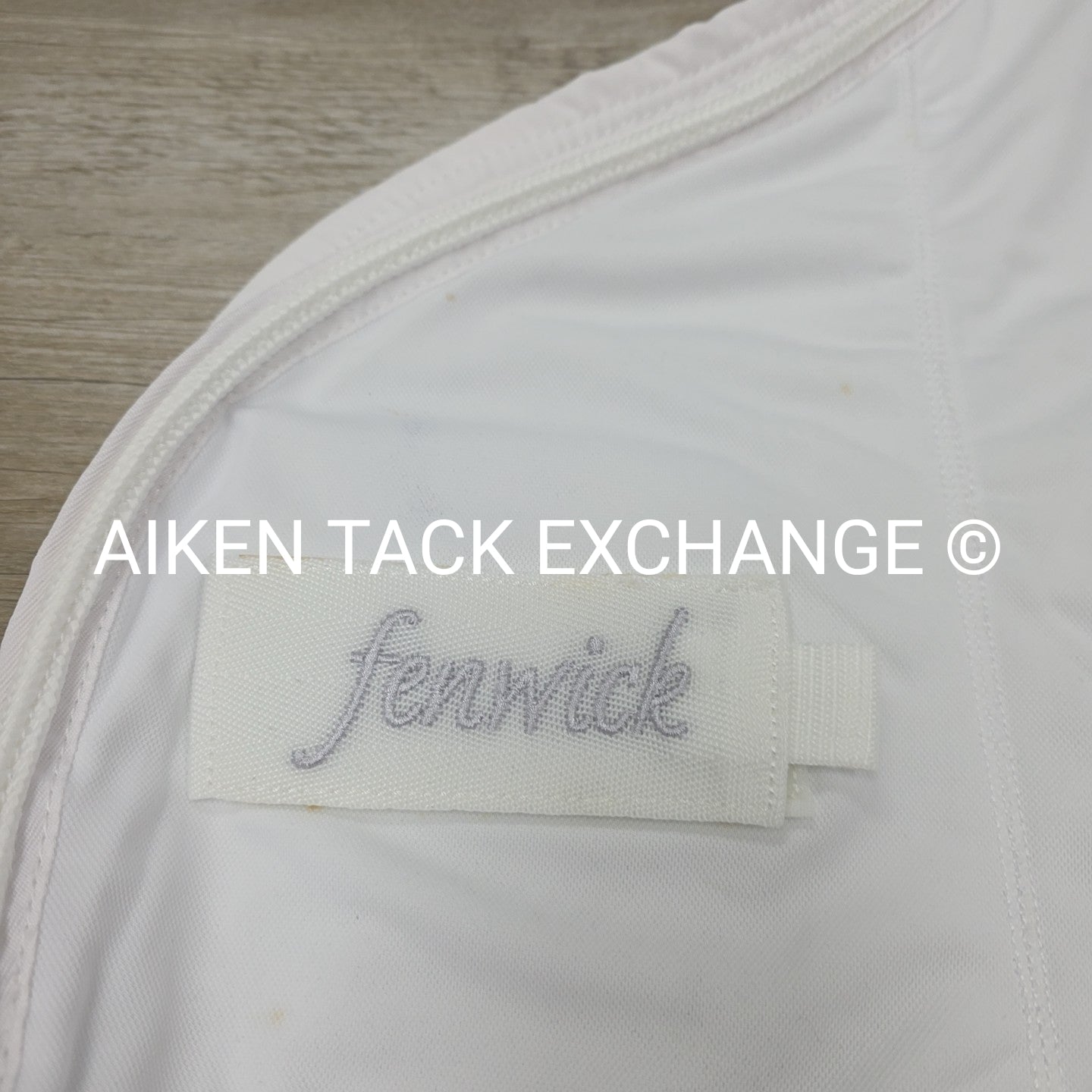 Fenwick Equestrian Therapeutic Jade Cooler, White (has marks), 82"
