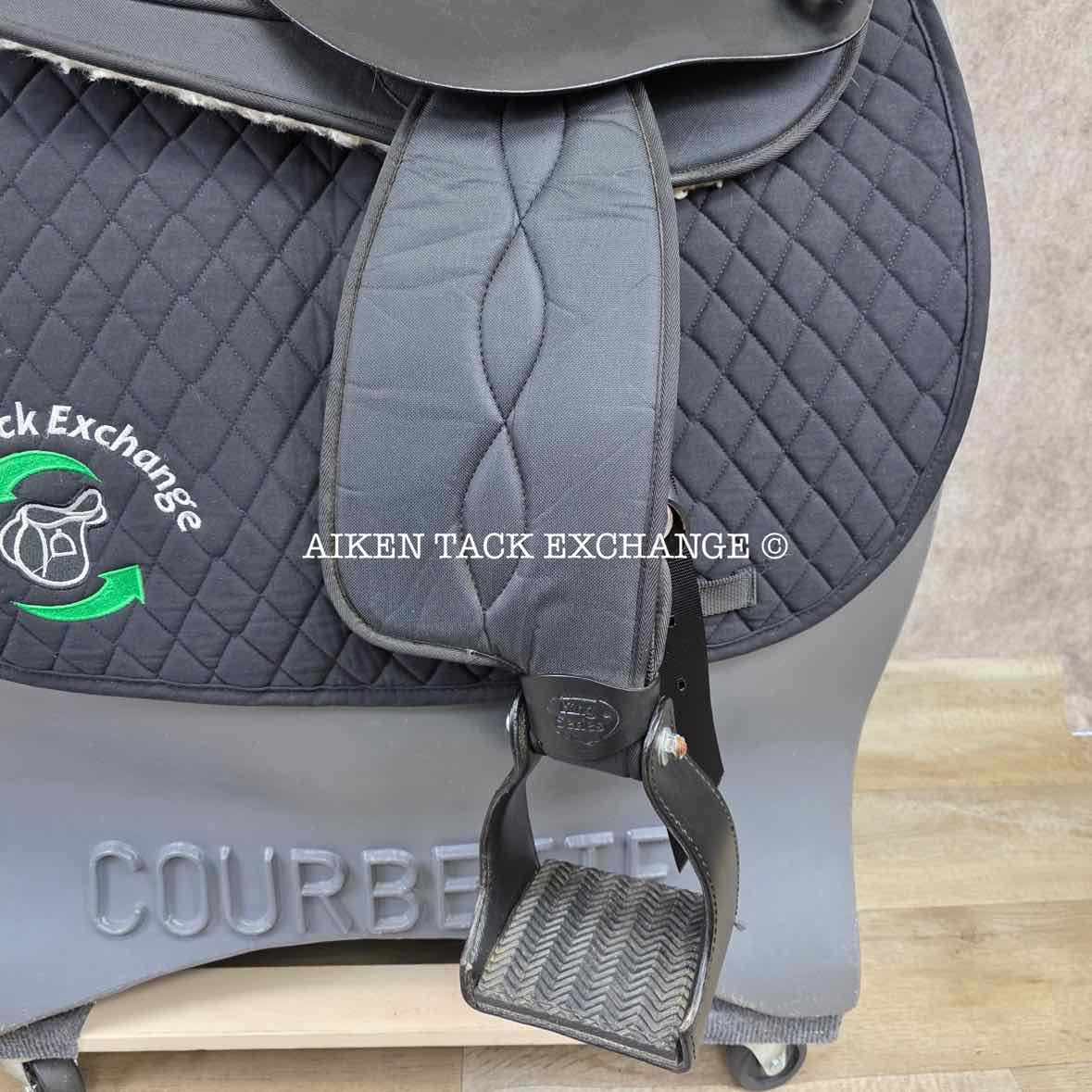 King Series Neutron Marathon Endurance Saddle, 15" Seat, Wide Tree - Full QH Bars