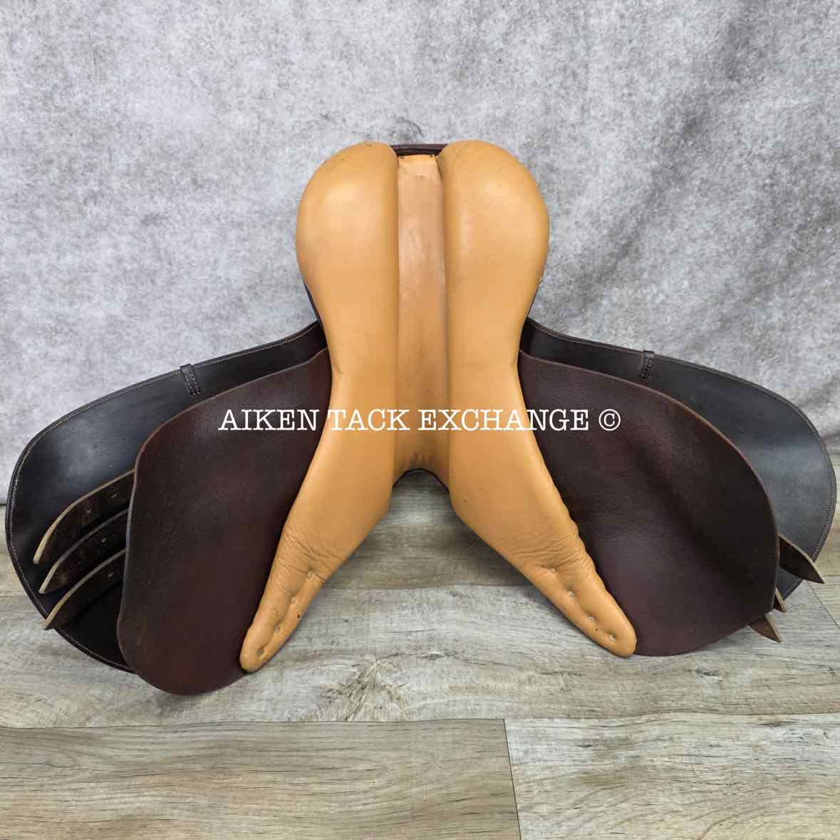 Collegiate Close Contact Saddle, 15" Seat, Medium Tree, Foam Panels