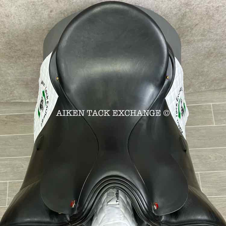 **SOLD** 2008 Albion SLK Dressage Saddle, 17.5" Seat, Medium Tree, Wool Flocked Panels