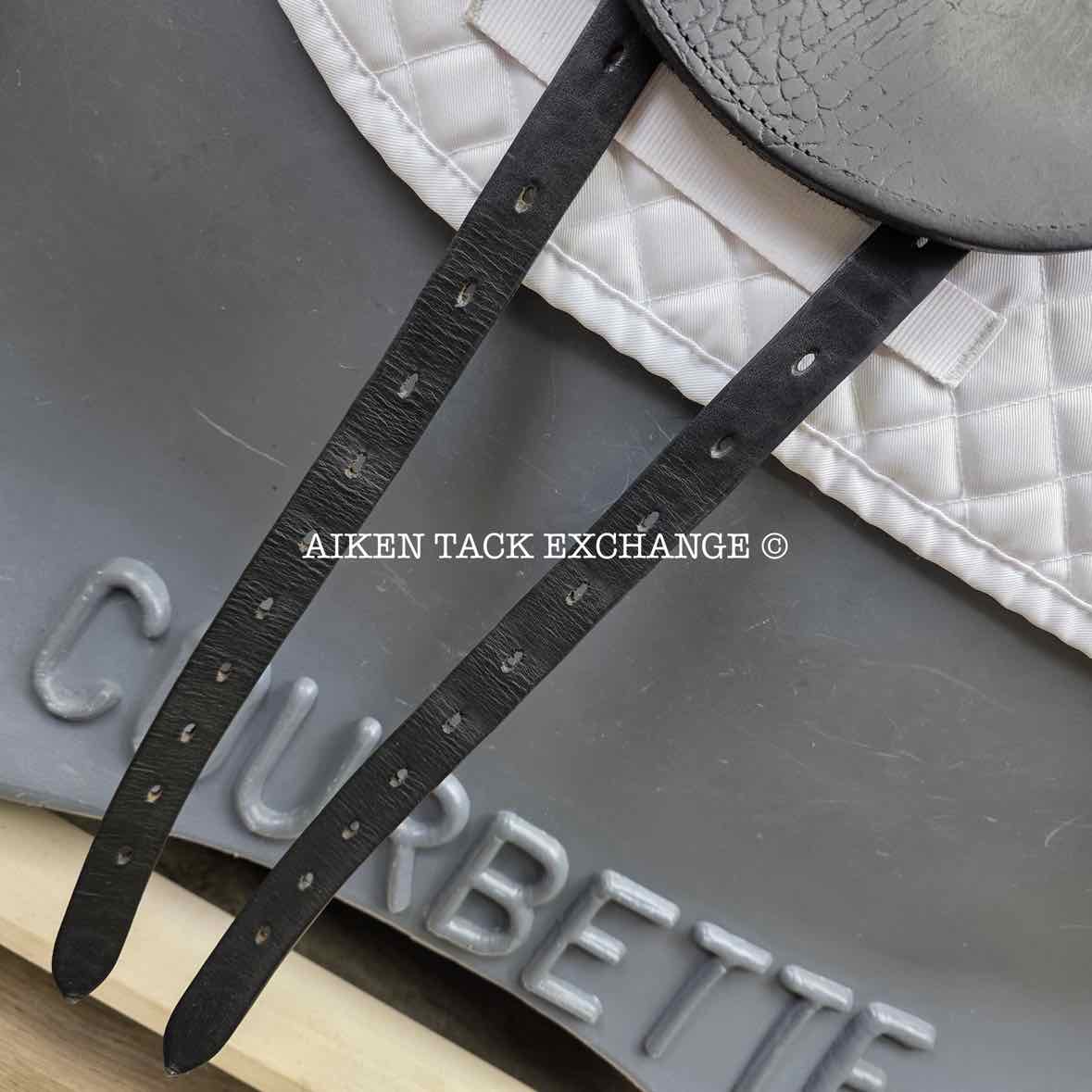 **SOLD** 2018 County Epiphany Monoflap Dressage Saddle, 17" Seat, Medium Narrow Tree, Wool Flocked Panels