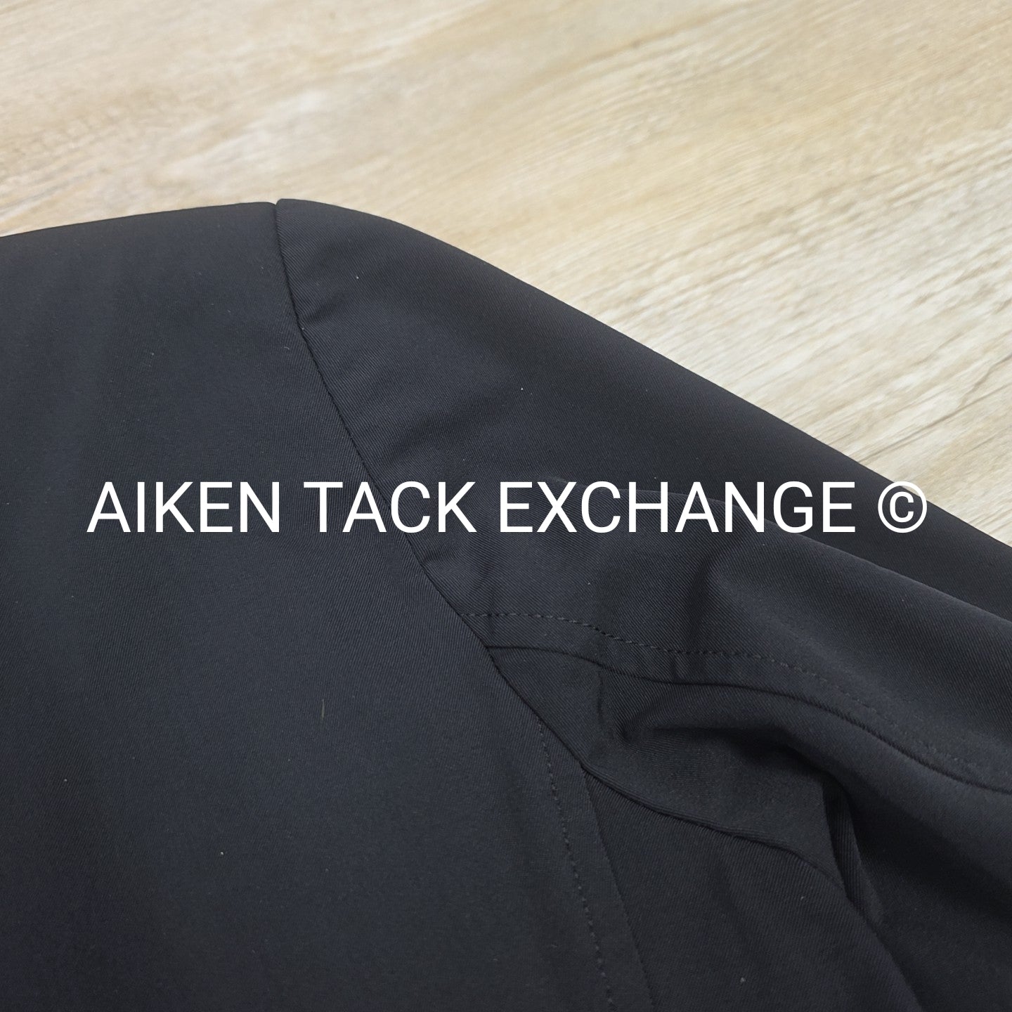 Tailored Sportsman Show Coat, Size 10 (Missing Button)