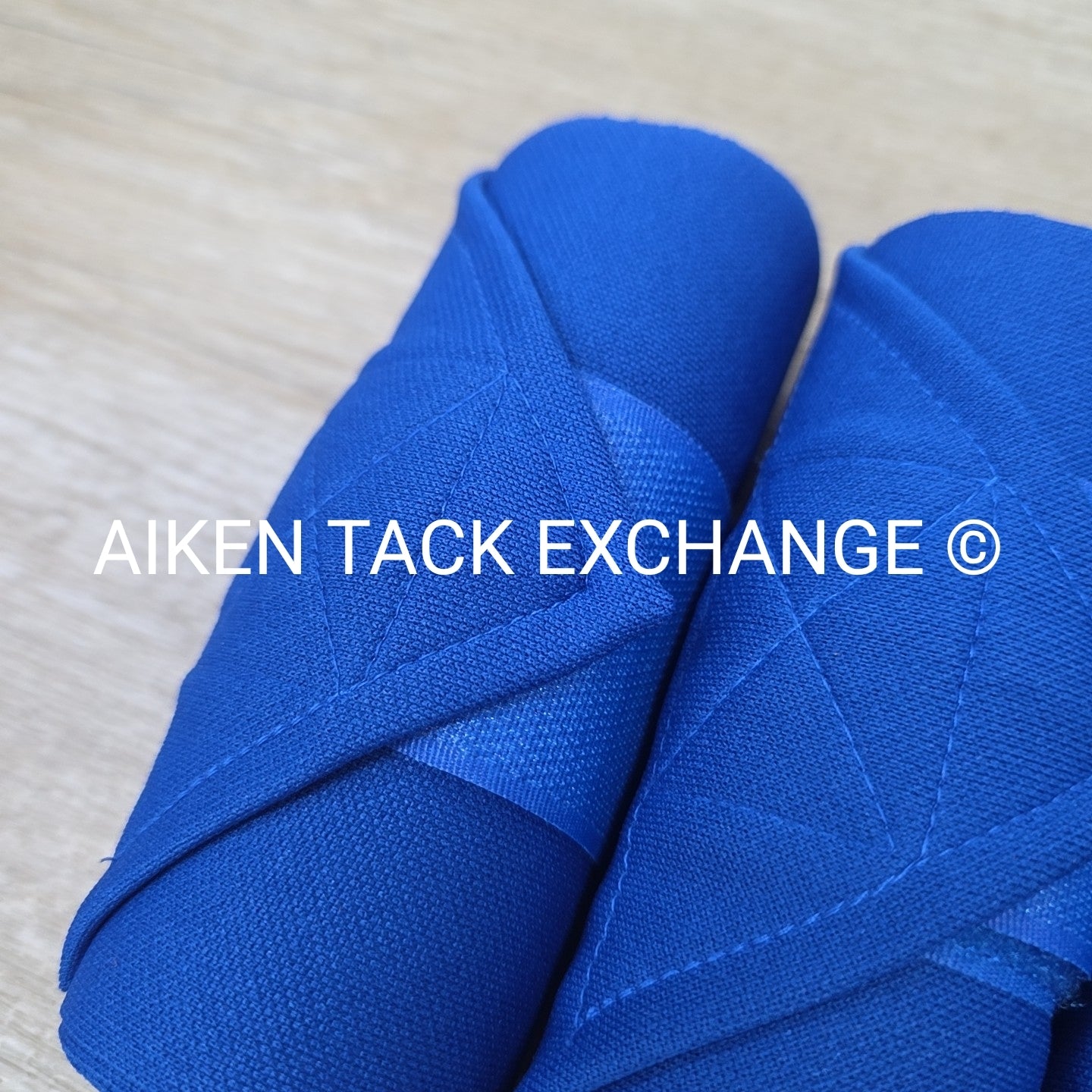 Standing Bandages, Set of 4