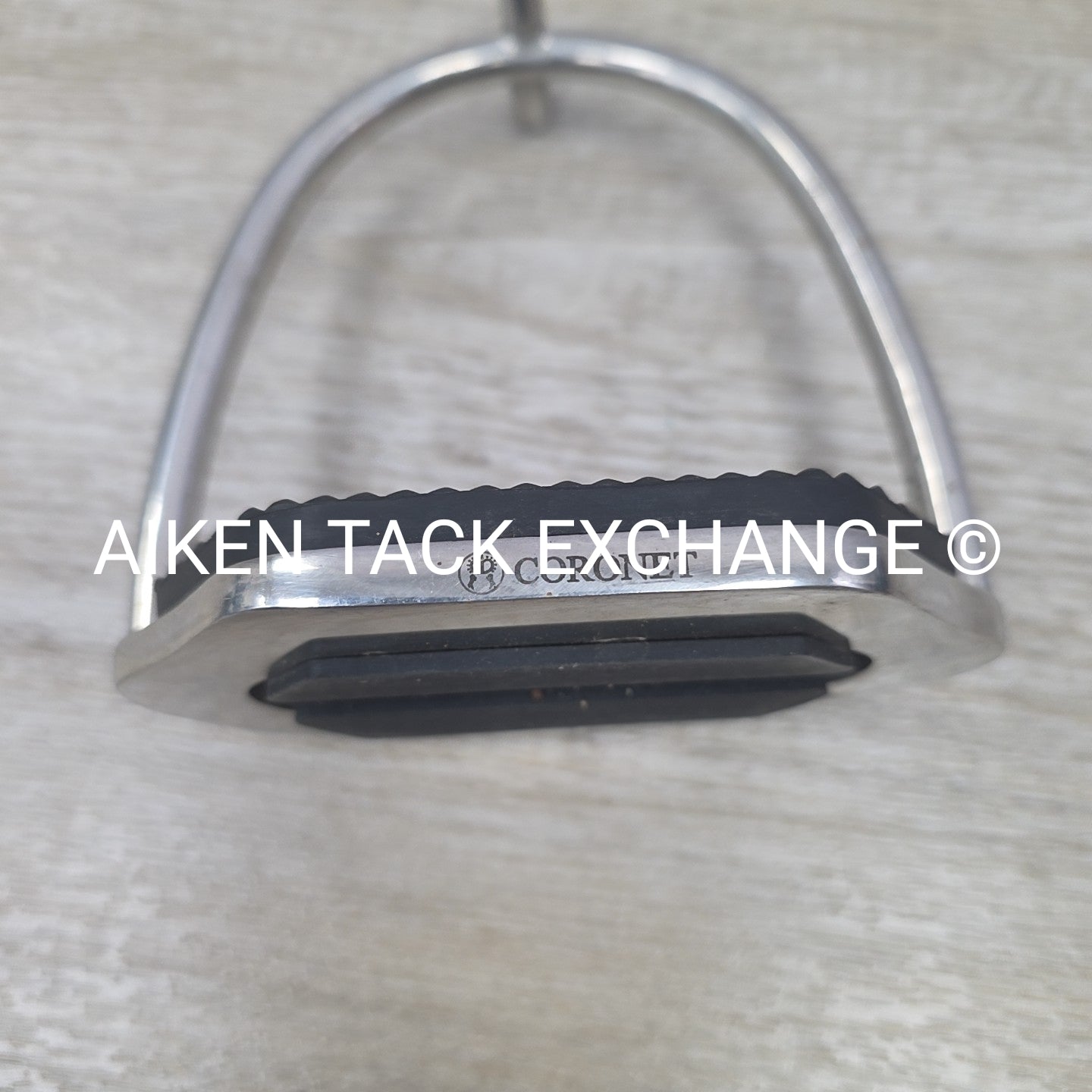 Coronet Wide Tread Offset Eye Stirrup Irons, 4.5"