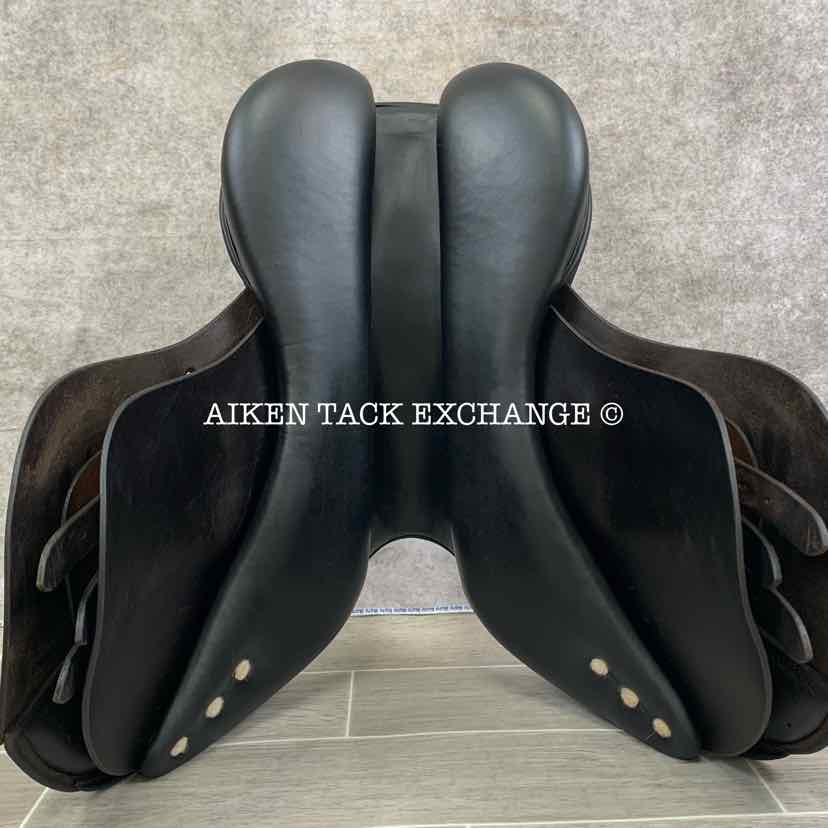 2017 Stackhouse Close Contact Jump Saddle, 16.5" Seat, Short Flap, Medium Narrow