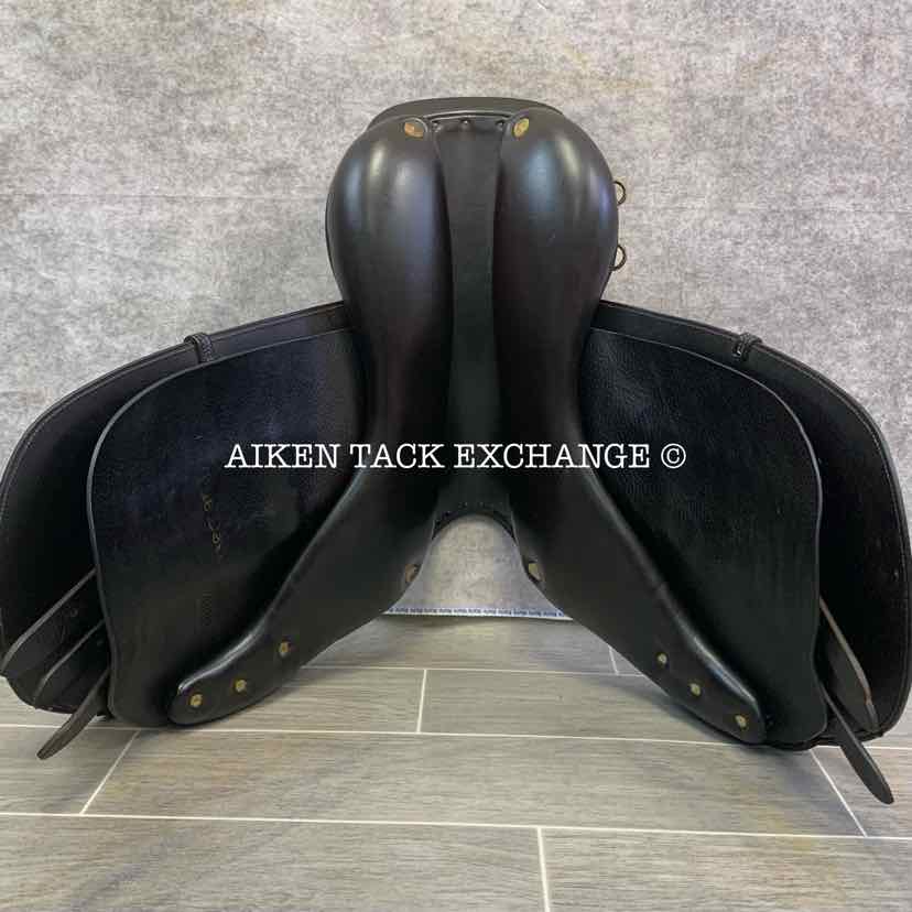 **SOLD** Beval LTD The Devon 2000 Close Contact Jump Pony Saddle, 15" Seat, Medium Tree, Foam Panels