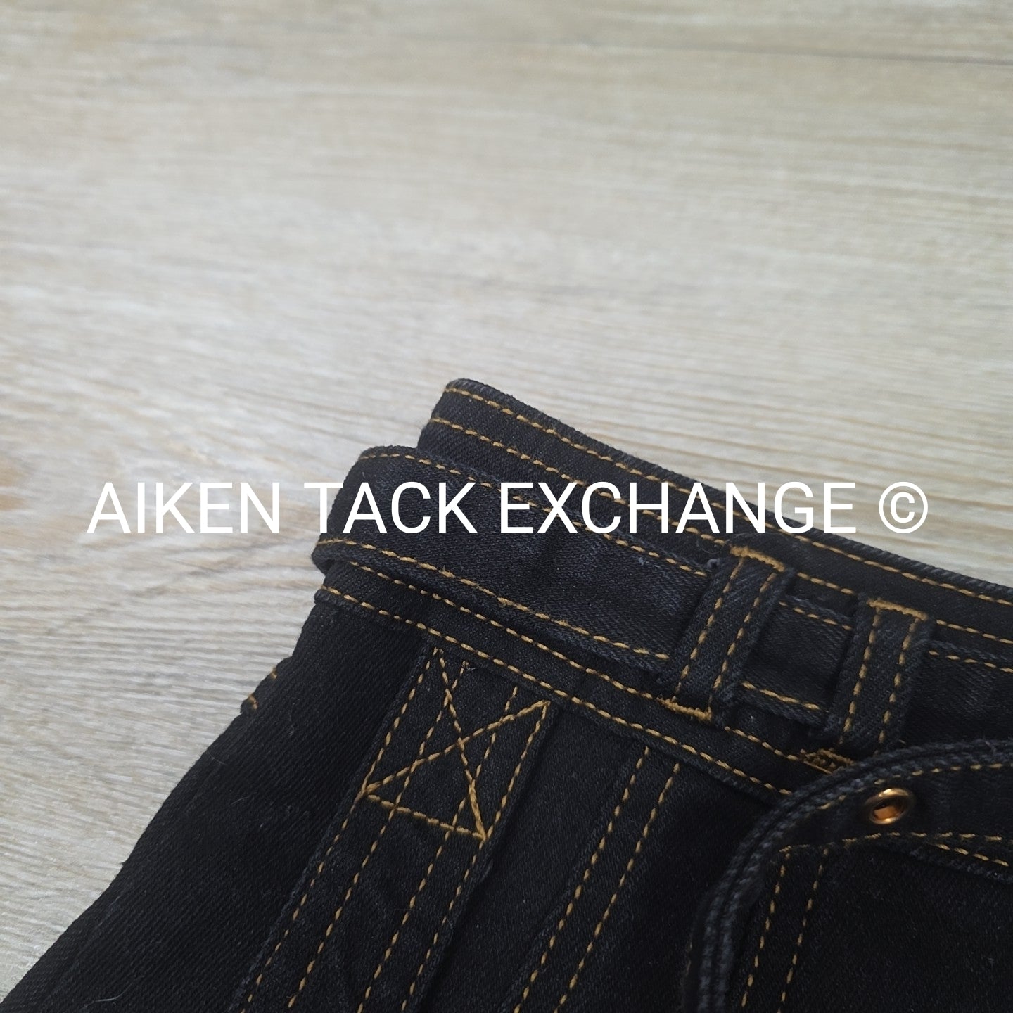 Donna Vinci Denim Skirt, Women's Medium