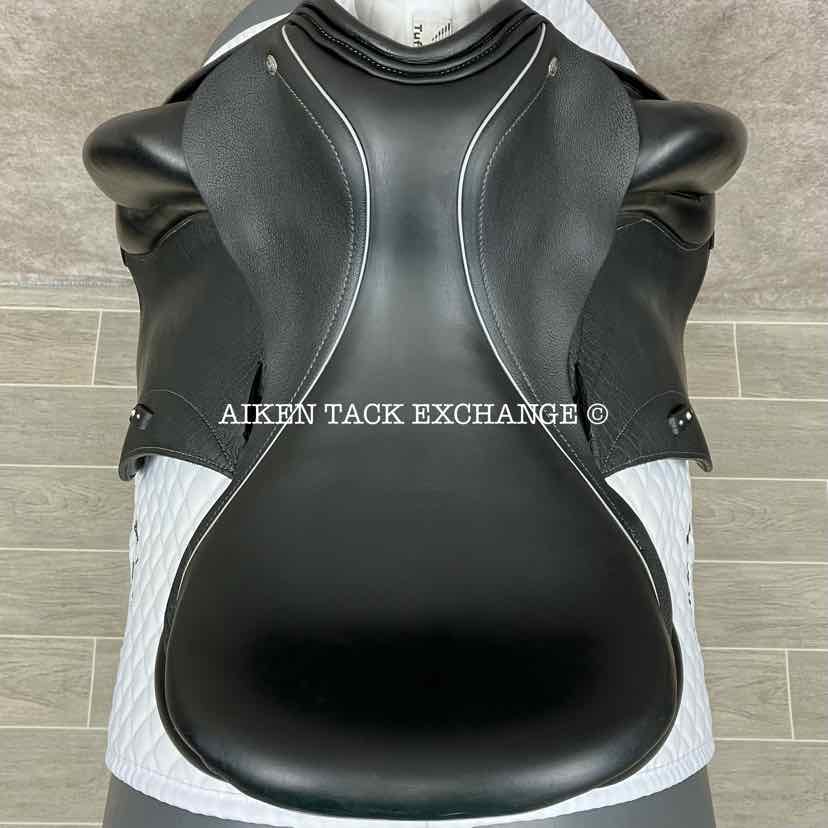 2015 Custom Saddlery Everest Monoflap Dressage Saddle, 18" Seat, Short Flap, Adjustable Tree, Wool Flocked Panels