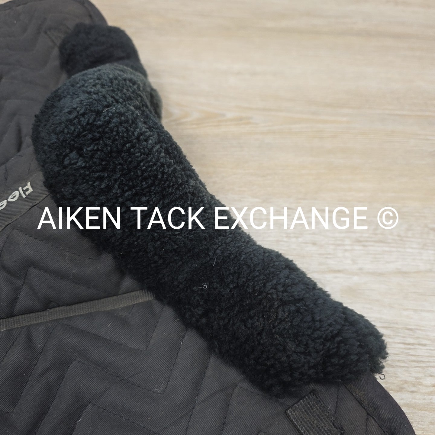 Fleeceworks FXK Half Pad with Rolled Edges, Size Large