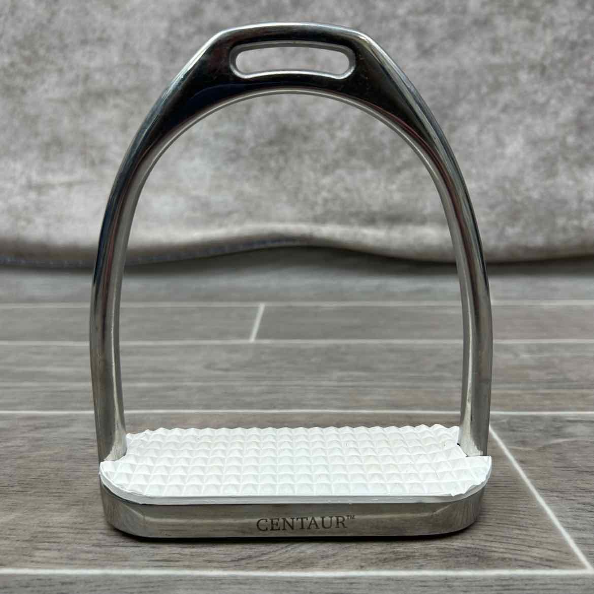 Centaur Fillis Stirrup Irons 4.75"
