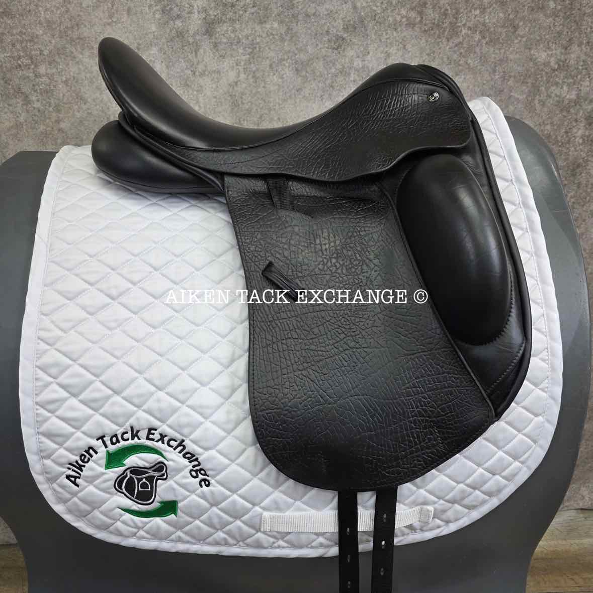 **SOLD** 2020 County Epiphany Monoflap Dressage Saddle, 17.5" Seat, Medium Narrow Tree, Wool Flocked Panels