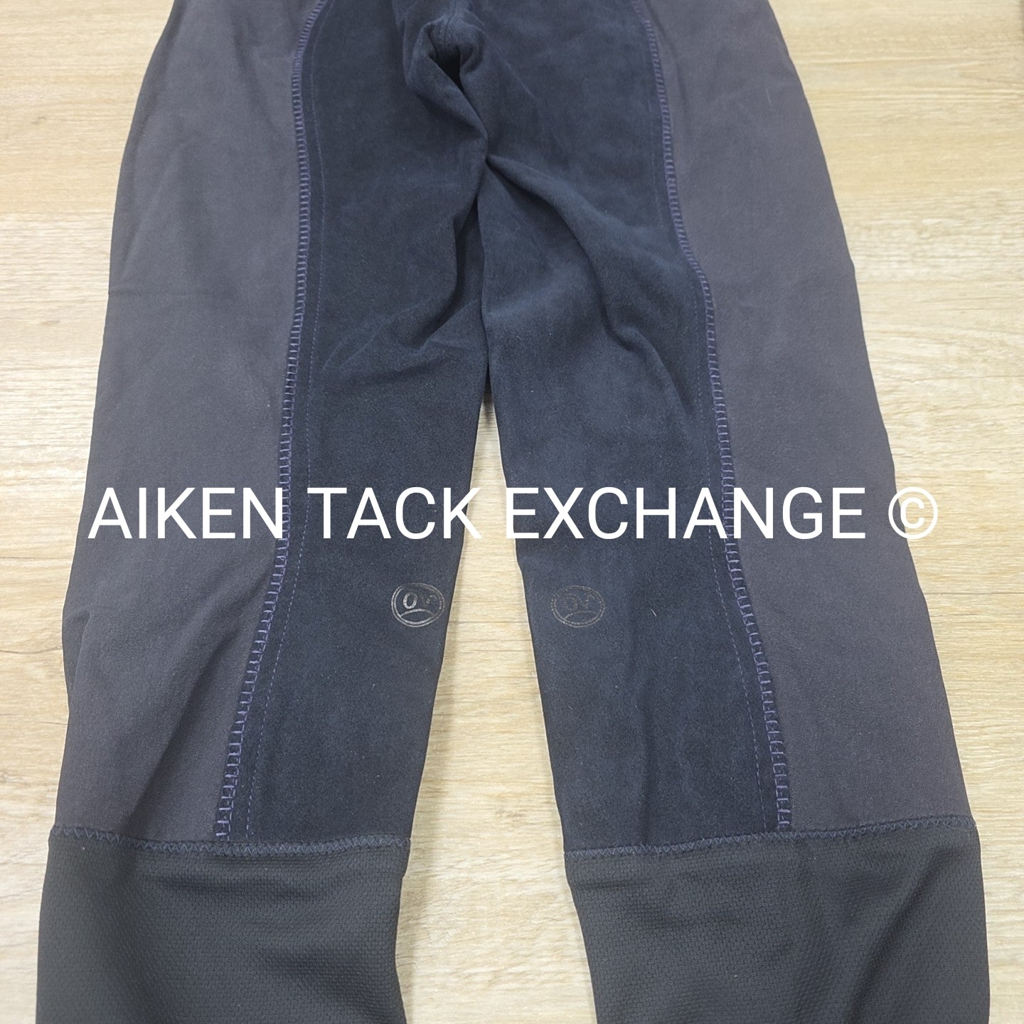 BARGAIN BUNDLE: Ovation Full Seat Breeches, 28 & Dover Saddlery Silicone Full Se