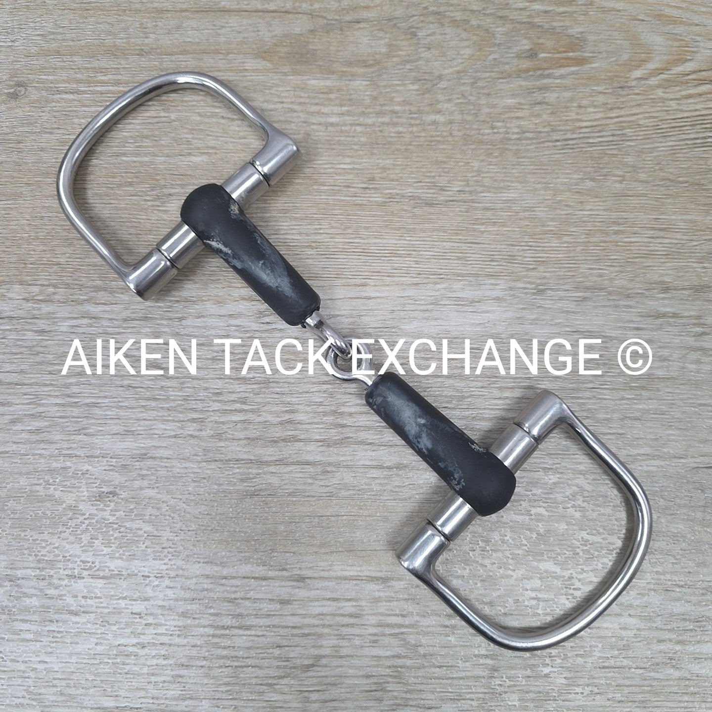 Single Joint Rubber D Ring Bit 5" (Has Chew Marks)