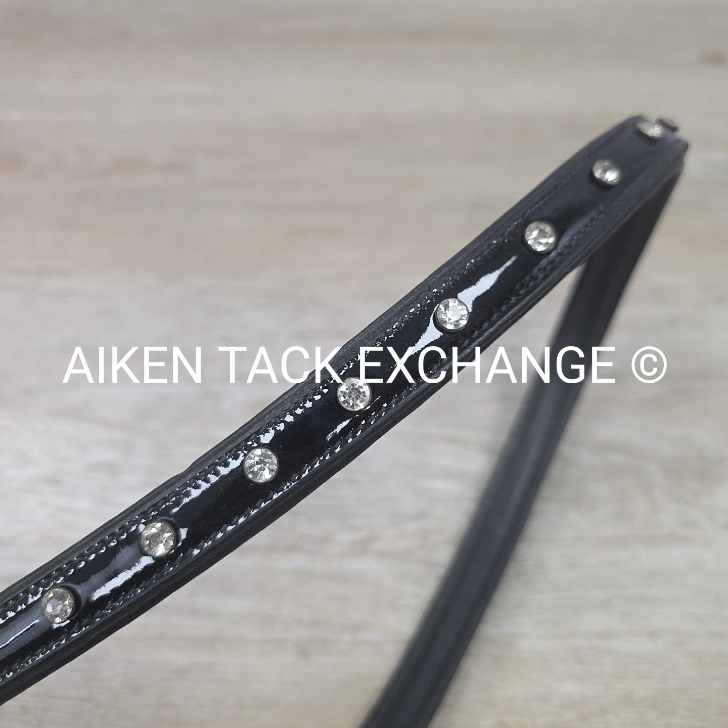 Stampede Equestrian Neck Strap, Patent Black