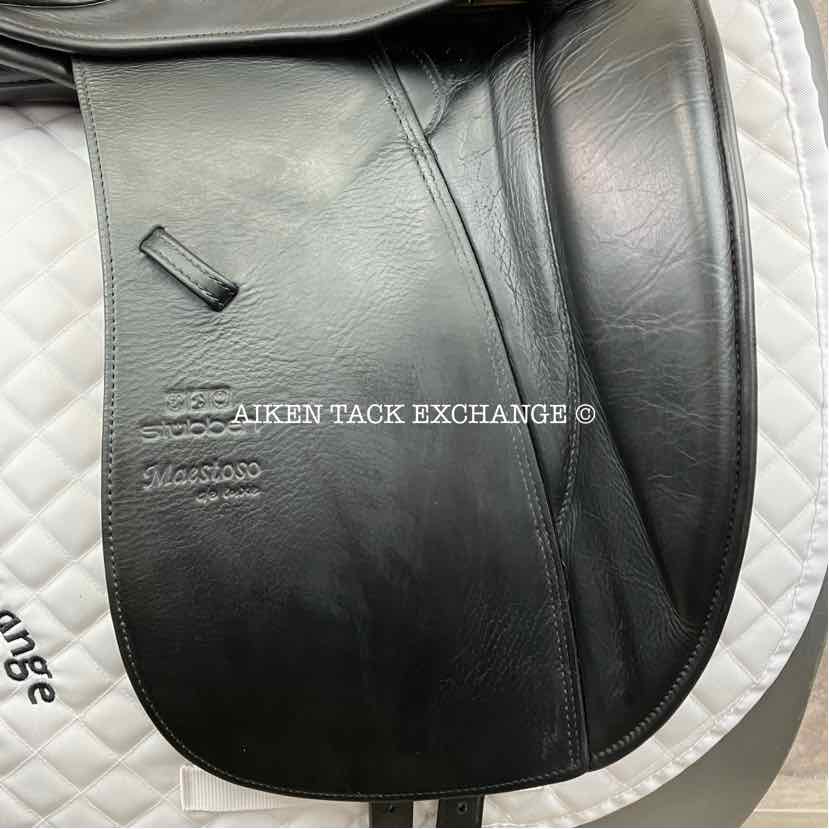 **SOLD** 2005 Stubben Maestoso Deluxe Dressage Saddle, 18" Seat, 32cm Tree - W/XW, Wool Flocked Panels