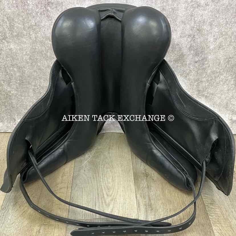 2017 Custom Saddlery Advantage Monoflap Dressage Saddle, 17.5" Seat, Adjustable Tree, Wool Flocked Panels
