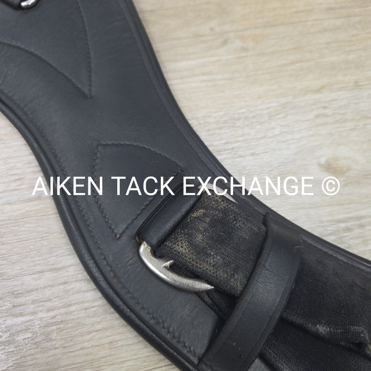 Smith Worthington Contour Dressage Girth 30"