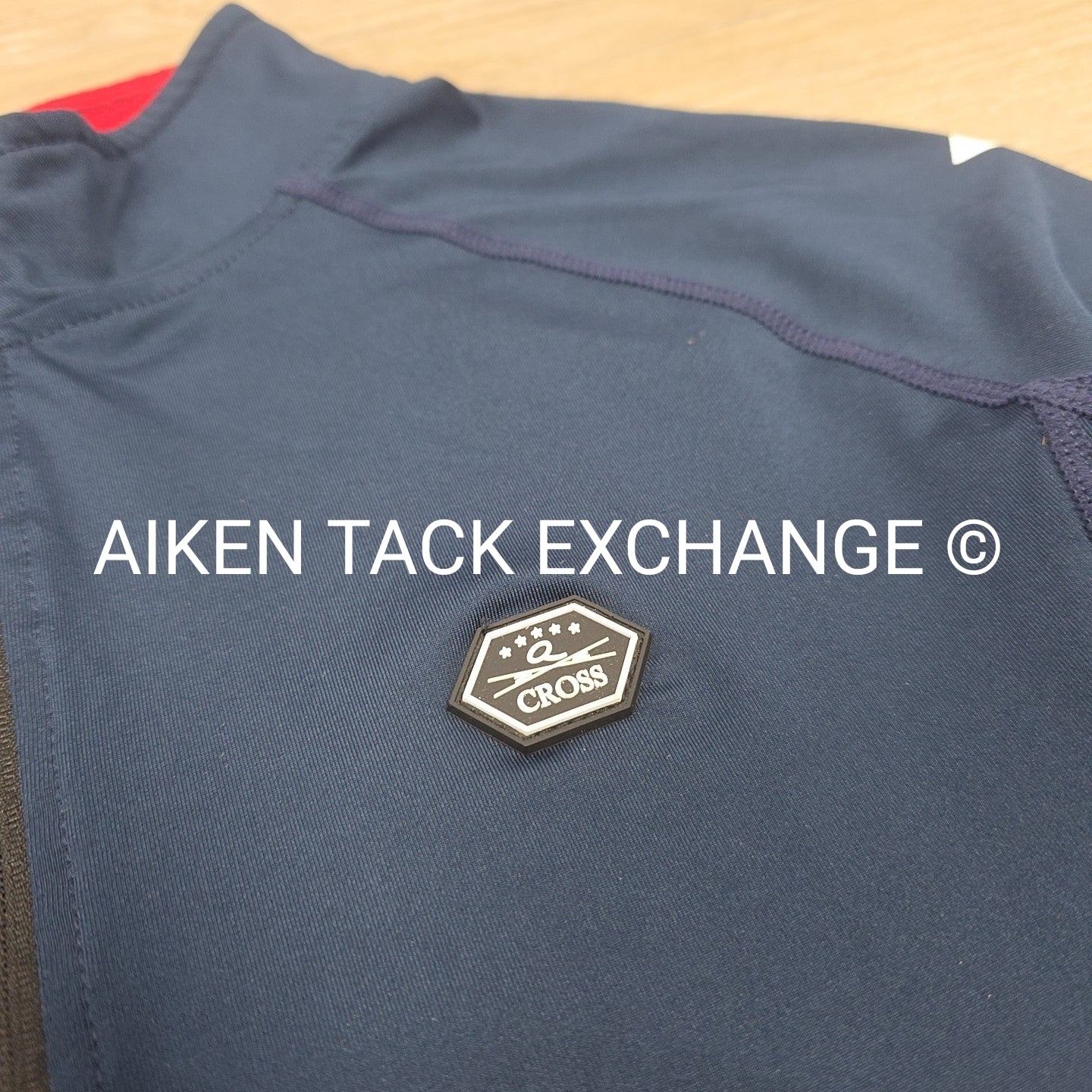 QHP Vegas Sport Long Sleeve Top, Size 42