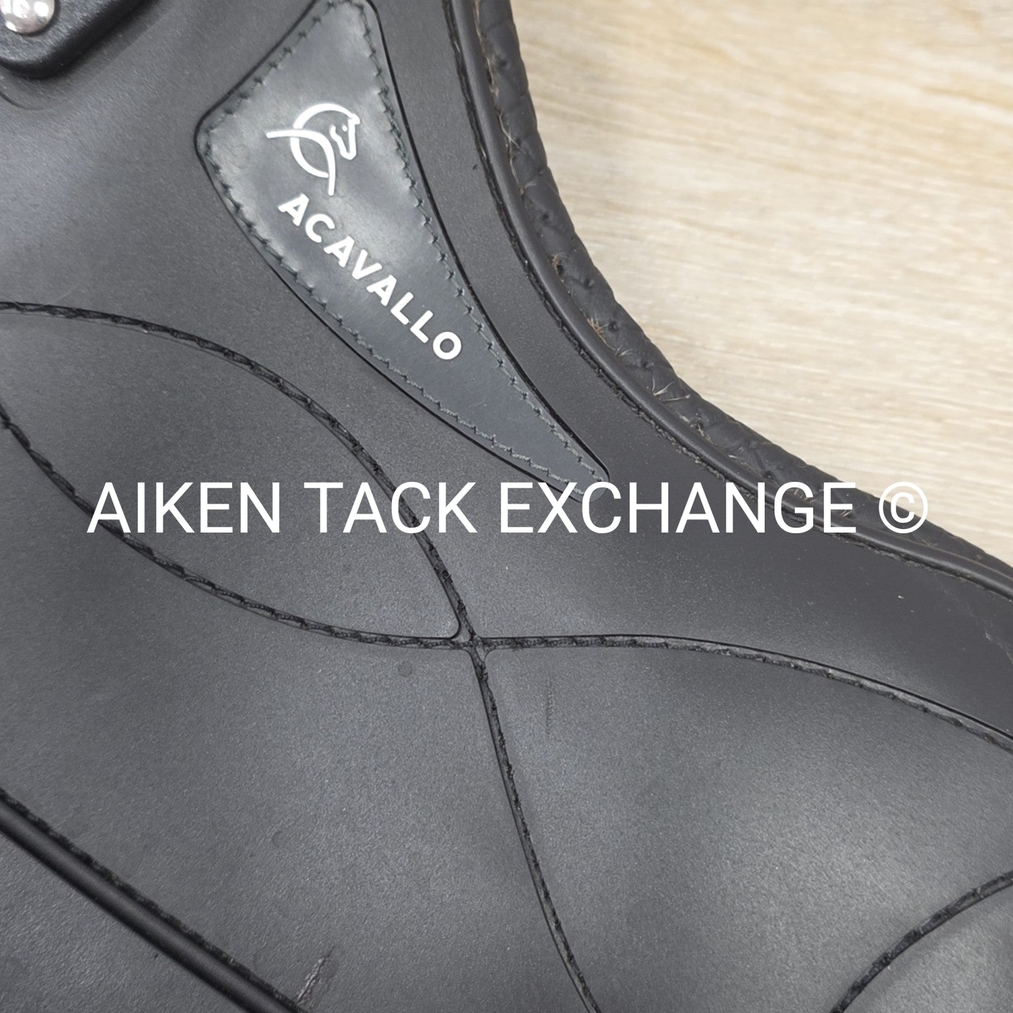 Acavallo Gel & PVC Short Stud Guard Belly Guard Girth, Black, 24"