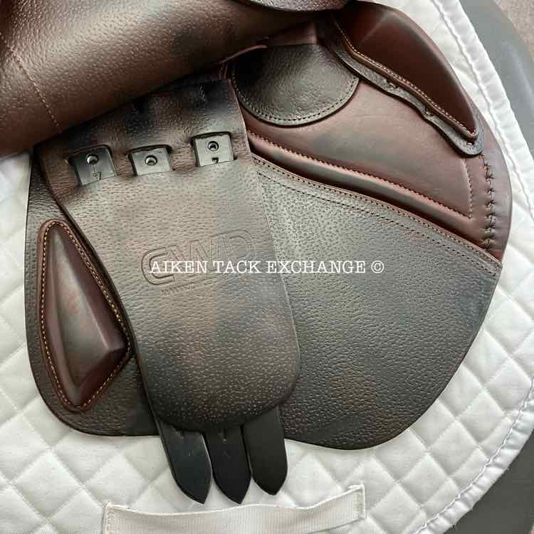 **SOLD** 2012 CWD SE02 Close Contact Jump Saddle, 17" Seat, 2C Flap, Medium Tree, Foam Panels, Full Buffalo Leather