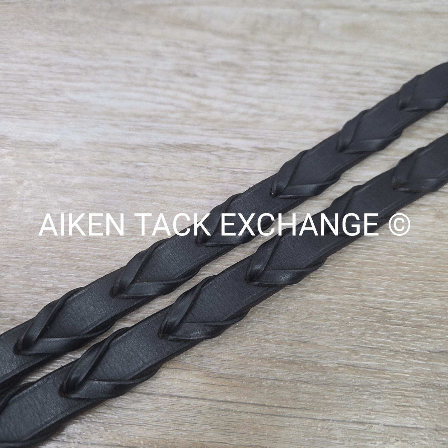 Stubben Plain Laced Reins, Brown, 54"