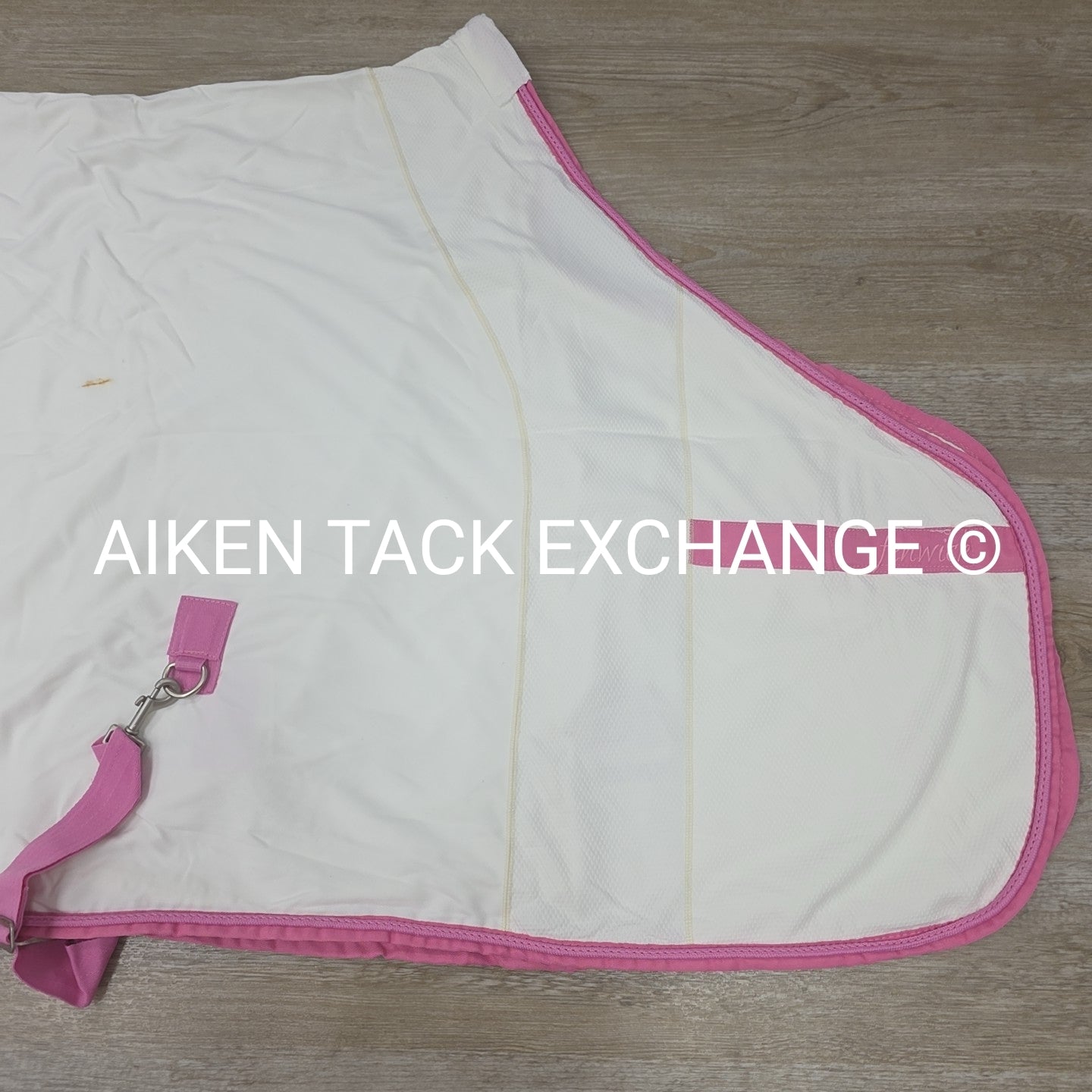 Fenwick Equestrian Pop Star Dress Sheet Sporty Cooler, 68"