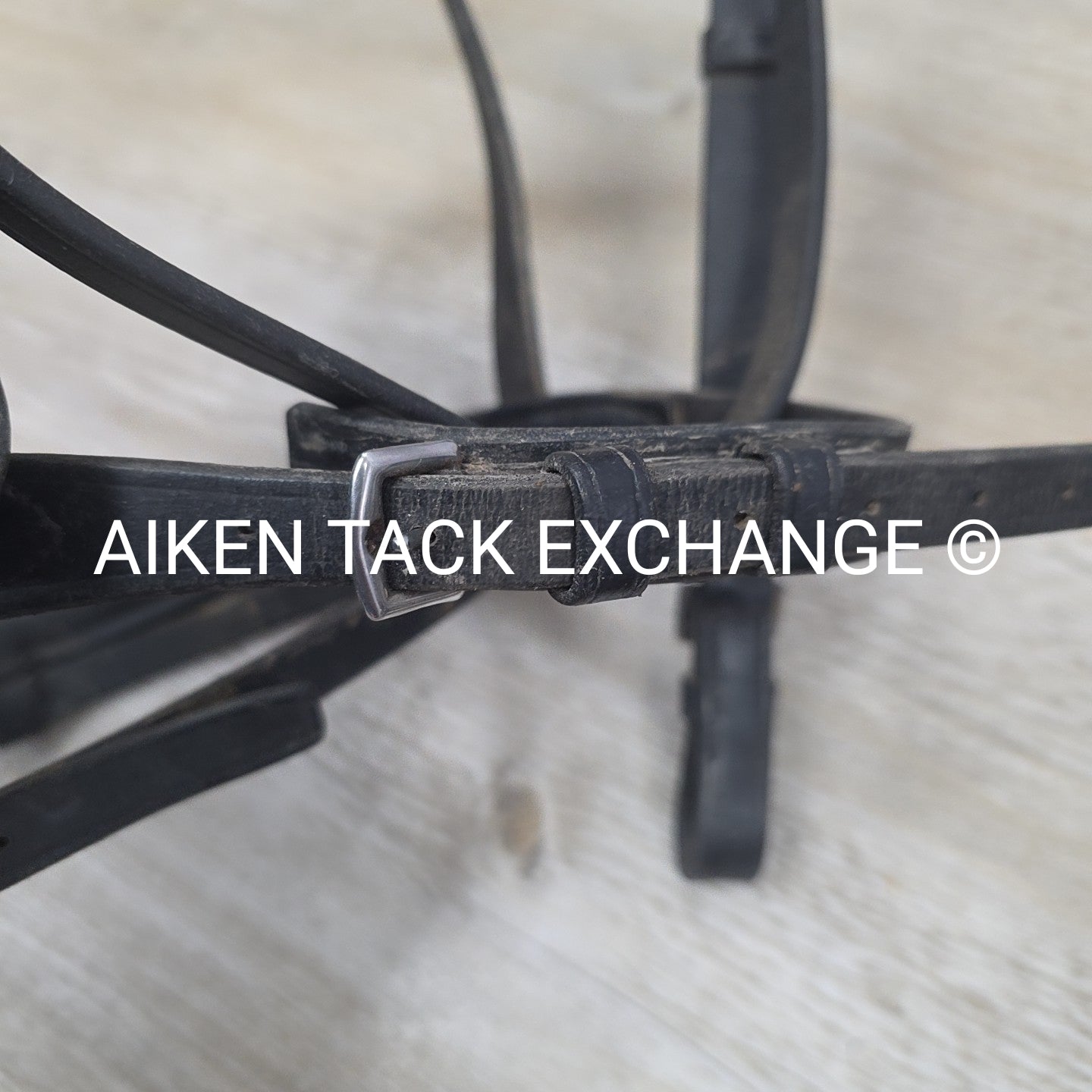 BARGAIN BUNDLE: Flash Bridle with Rubber Reins & Round Raised Bridle with Laced