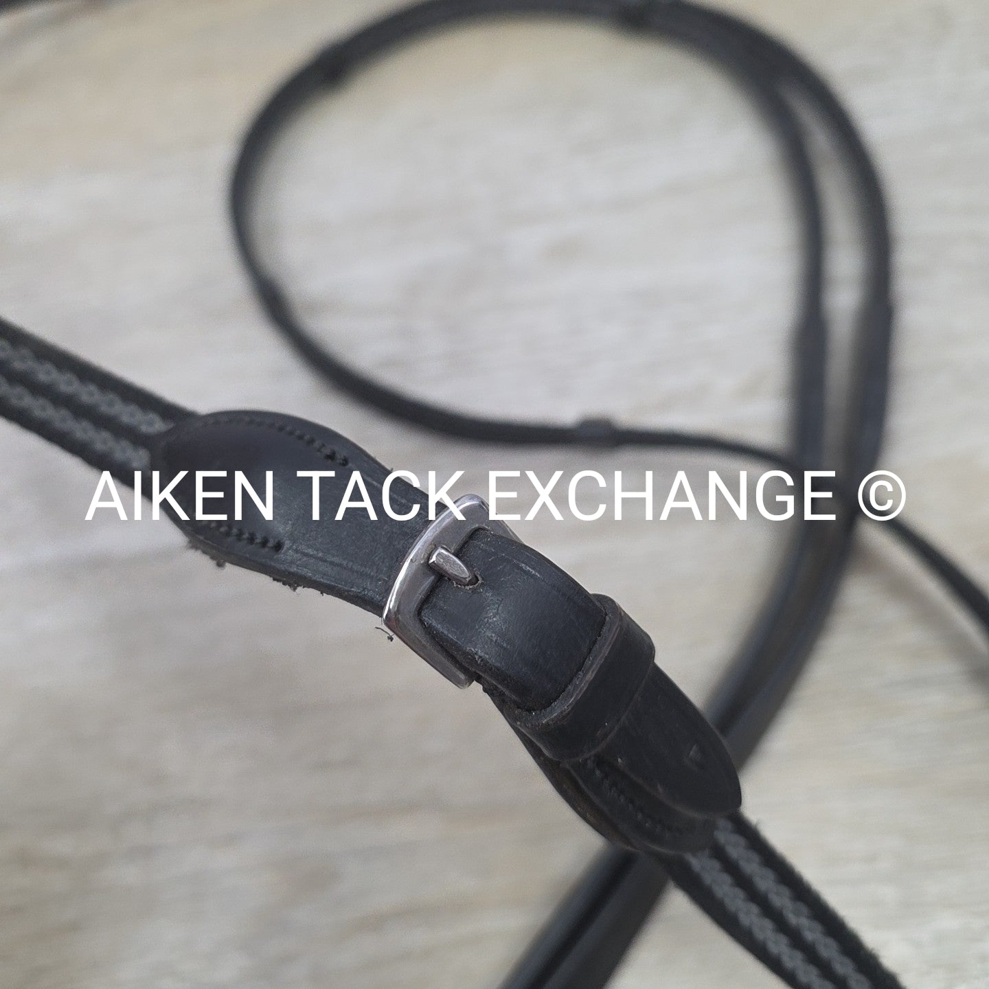 Rubberized Grip Reins, Black, Size Full