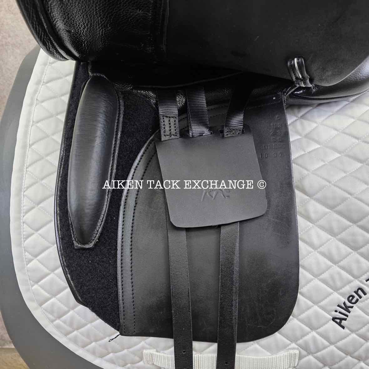 2023 Balance Equinox Dressage Saddle, 18" Seat, XX-Wide Hoop Tree, Wool Flocked Panels