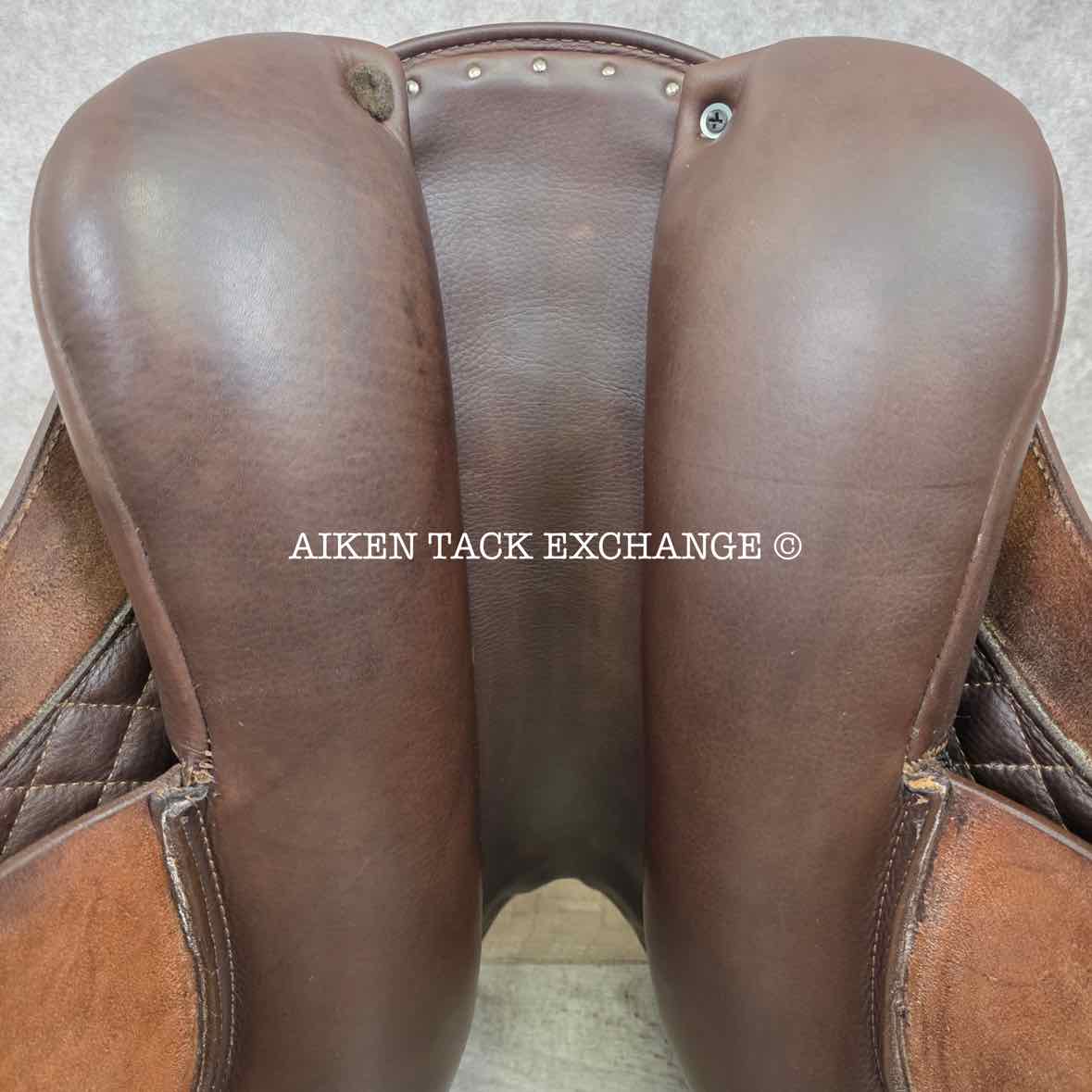 DP 3220DL Bolero Deluxe Dressage Saddle, 18" Seat, Ultra-Flex Tree - Adjustable Gullet, Wool Flocked Panels