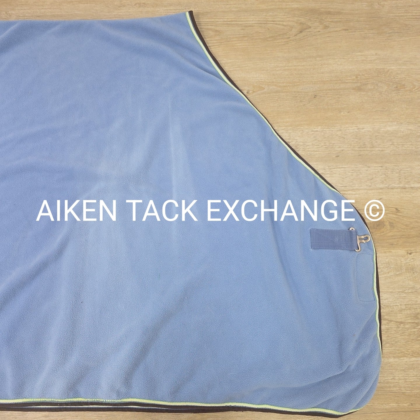 Eskadron Velcro Front Closure Fleece Cooler, Size Medium (73")