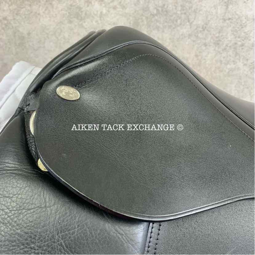 Mystic by Smith-Worthington Dressage Saddle, 17.5" Seat, Medium Tree, Wool Flocked Panels