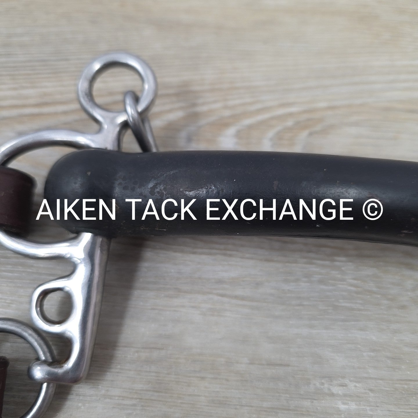 Mullen Mouth Hard Rubber Pelham Bit with Bit Converters 5.5" (No Curb Chain)